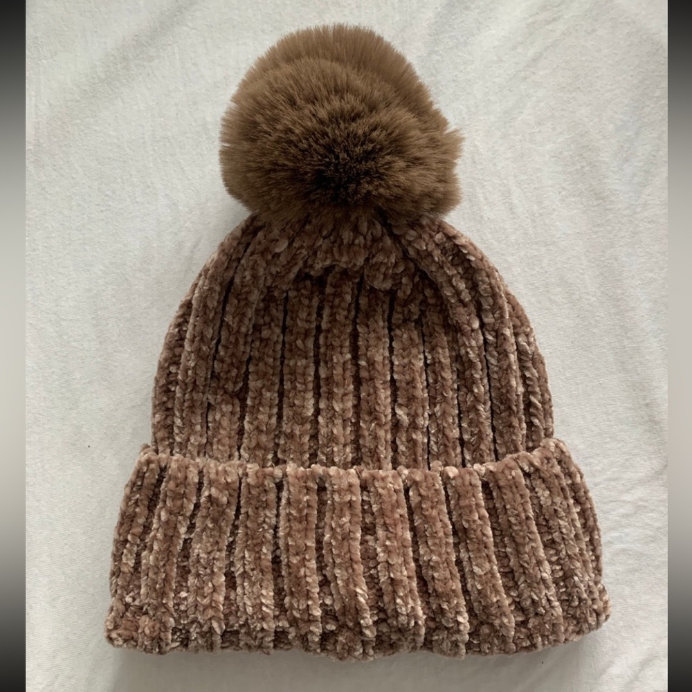 Beanie hat